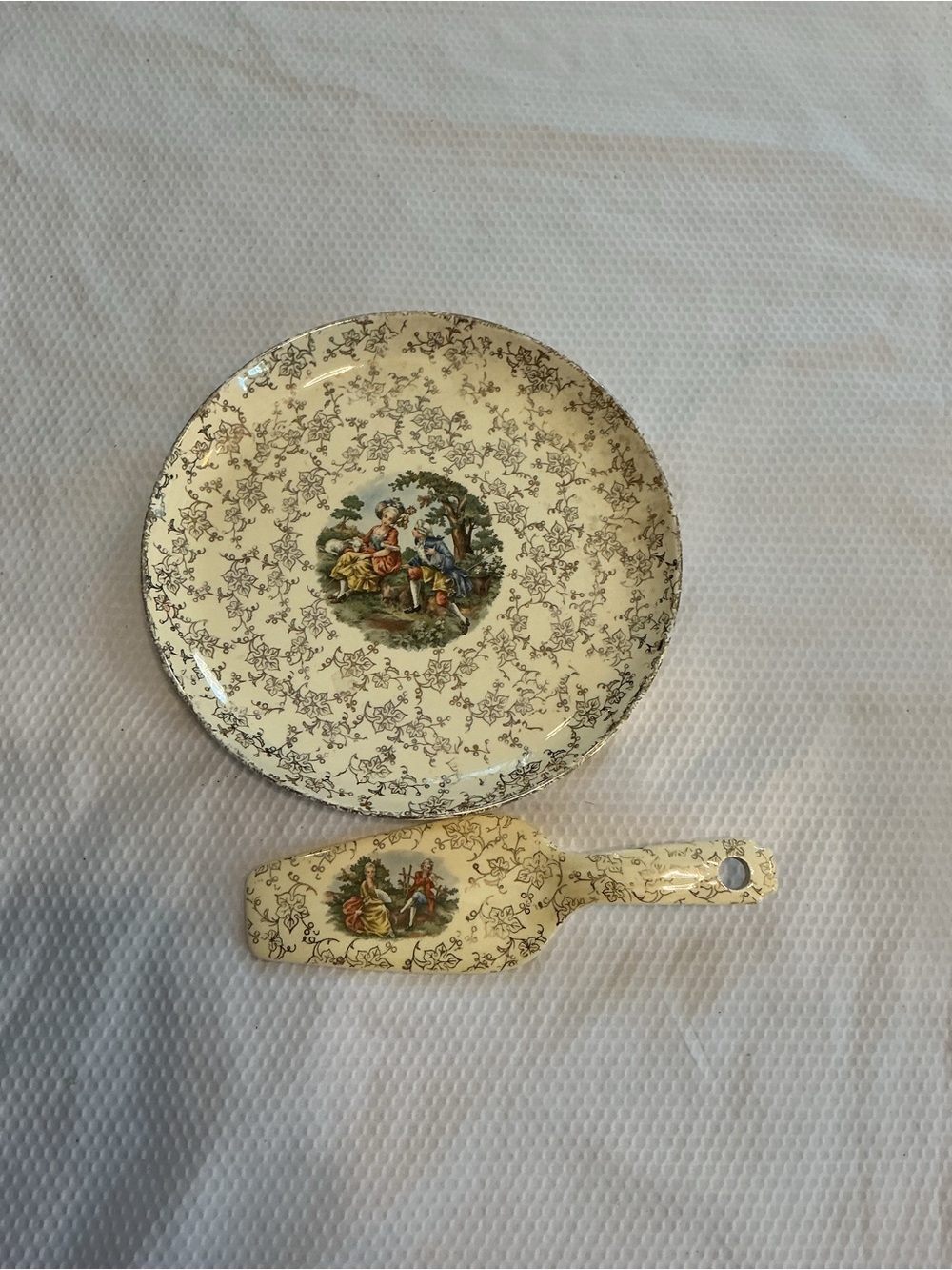 Cream Decorative Serving Plate and Server Set with Pastoral Motif